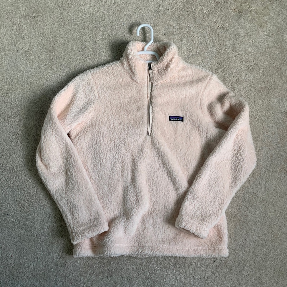 light pink patagonia quarter zip